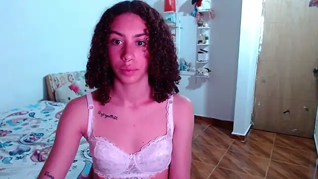 Snapshot of _Shanell chatting on May 11, 7:44 pm Shanell online show from May 11, 7:44 pm