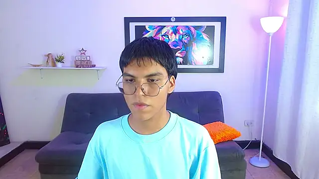 Maecum18 online show from April 21, 9:50 pm