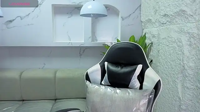 aurora tp online show from February 10, 7:07 pm