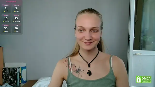 Alex-wer online show from June 18, 2:32 pm