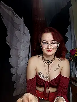 Snapshot of Persefoha chatting on February 21, 6:31 pm Persefoha online show from February 21, 6:31 pm