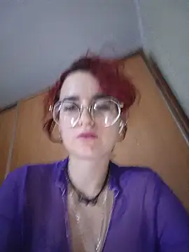 Snapshot of Persefoha chatting on June 10, 7:57 pm Persefoha online show from June 10, 7:57 pm