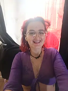 Snapshot of Persefoha chatting on July 10, 4:20 pm Persefoha online show from July 10, 4:20 pm