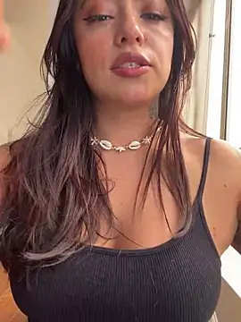 foxxy lover online show from February 15, 5:31 pm