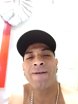 yoahotpetrafiery online show from April 16, 9:39 pm