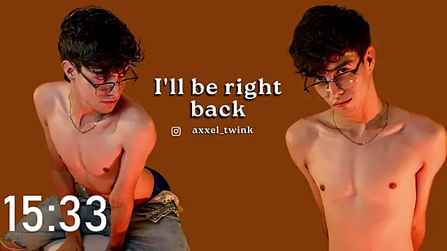 Snapshot of axxxel_twink chatting on June 22, 2:24 am axxxel twink online show from June 22, 2:24 am