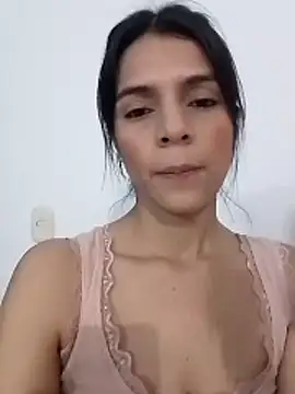 EvaMiranda online show from May 26, 4:19 am
