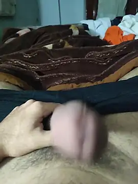 amirMohamed58 online show from April 20, 12:30 pm