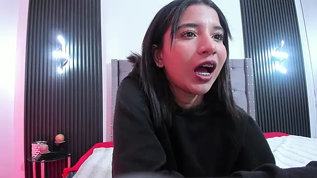 Emily bruss online show from February 5, 3:22 am