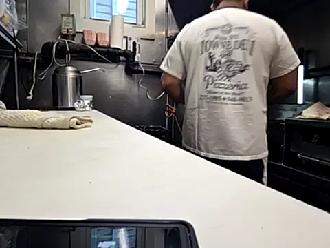 Snapshot of bischo666 chatting on February 4, 4:35 pm bischo666 online show from February 4, 4:35 pm