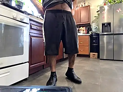 Snapshot of bischo666 chatting on March 10, 9:09 pm bischo666 online show from March 10, 9:09 pm