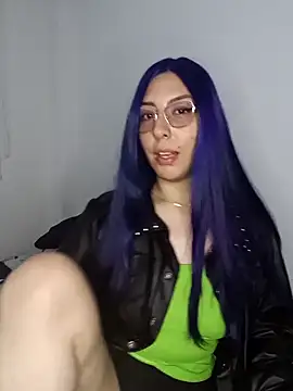 Snapshot of Nikolth_4 chatting on March 3, 11:32 pm Nikolth 4 online show from March 3, 11:32 pm