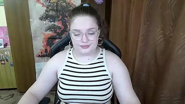 Teasing Dora online show from February 27, 10:32 pm