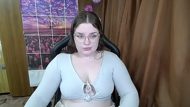 Snapshot of Teasing_Dora chatting on May 9, 8:47 pm Teasing Dora online show from May 9, 8:47 pm