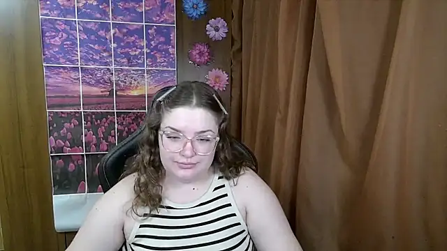 Snapshot of Teasing_Dora chatting on May 20, 10:38 pm Teasing Dora online show from May 20, 10:38 pm