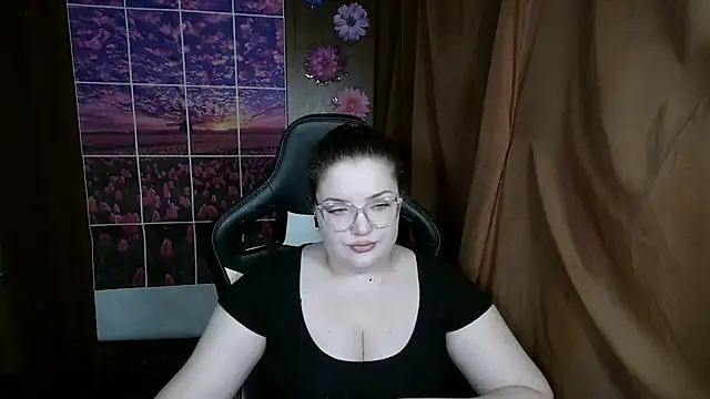 Snapshot of Teasing_Dora chatting on May 29, 2:09 am Teasing Dora online show from May 29, 2:09 am