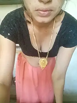 Snapshot of khushi_rawat chatting on February 8, 4:38 am khushi rawat online show from February 8, 4:38 am