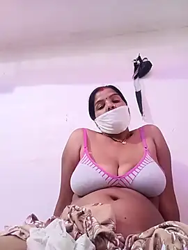 punamji sexe online show from April 4, 3:42 pm