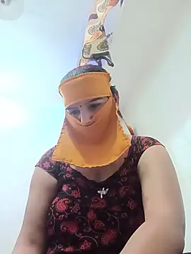 Snapshot of punamji_sexe chatting on July 21, 7:00 am punamji sexe online show from July 21, 7:00 am