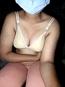 Snapshot of Sexy_--2 chatting on February 19, 6:26 pm Sexy --2 online show from February 19, 6:26 pm