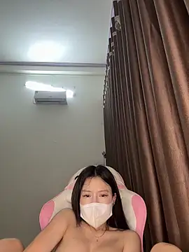 Snapshot of wang1472581 chatting on February 28, 9:21 am wang1472581 online show from February 28, 9:21 am