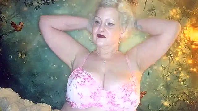 Blondie the librarian online show from April 18, 12:14 am