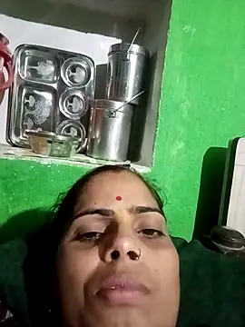 Snapshot of Priyakoli4568 chatting on April 20, 3:59 pm Priyakoli4568 online show from April 20, 3:59 pm