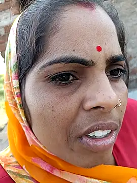 Snapshot of Priyakoli4568 chatting on May 1, 2:16 am Priyakoli4568 online show from May 1, 2:16 am