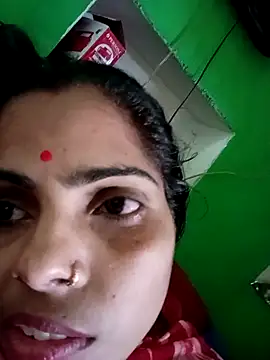 Snapshot of Priyakoli4568 chatting on May 7, 6:08 am Priyakoli4568 online show from May 7, 6:08 am