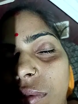 Snapshot of Priyakoli4568 chatting on May 10, 6:24 pm Priyakoli4568 online show from May 10, 6:24 pm
