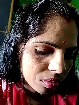 Snapshot of Priyakoli4568 chatting on May 15, 4:52 am Priyakoli4568 online show from May 15, 4:52 am