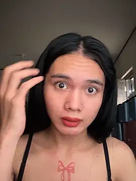 devine goddess online show from April 4, 7:50 am