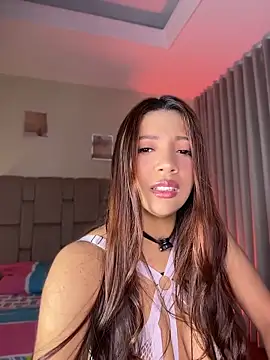 Snapshot of Pushaina__1 chatting on June 9, 4:46 am Pushaina 1 online show from June 9, 4:46 am