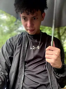 yoursexyjose online show from April 13, 7:08 pm