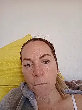 sexyrubyta online show from February 22, 3:54 pm