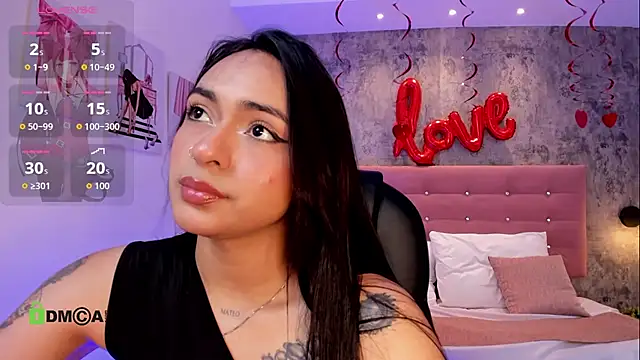 Snapshot of linda_dixon chatting on February 14, 2:08 am linda dixon online show from February 14, 2:08 am