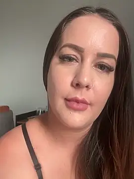 juliasanto online show from February 23, 4:37 pm