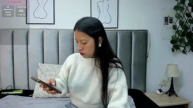 double temptation  online show from March 19, 12:53 pm