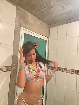 Snapshot of canela_salvaje chatting on February 11, 8:36 pm canela salvaje online show from February 11, 8:36 pm