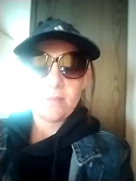 Sexycaylaxxxx online show from April 3, 3:10 pm