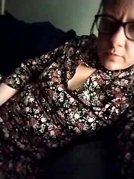 Sexycaylaxxxx online show from April 4, 8:28 pm