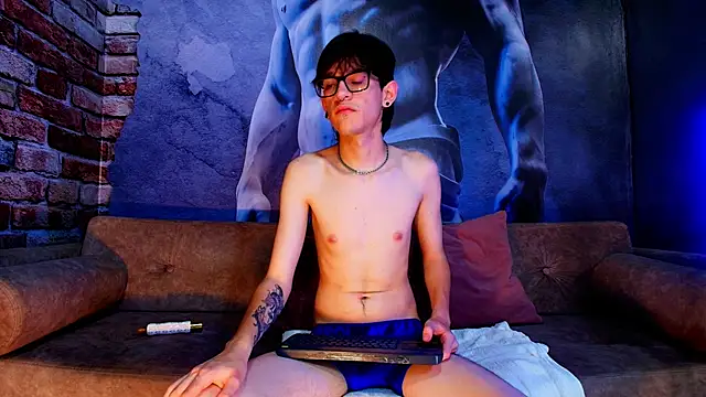 Jax valentine online show from February 24, 11:03 pm