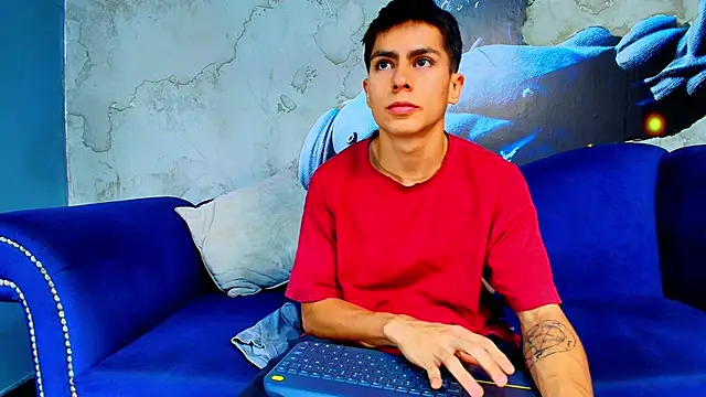 Aron pulse online show from March 21, 1:26 pm