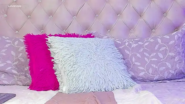 Snapshot of Vero_Ivanova chatting on July 20, 12:25 am Vero Ivanova online show from July 20, 12:25 am