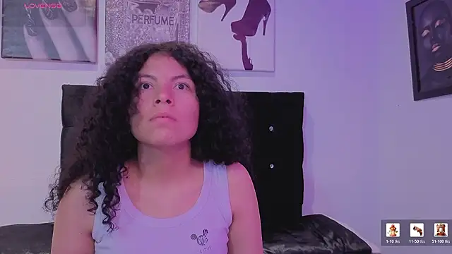 Zoe-yanin online show from March 4, 6:47 pm