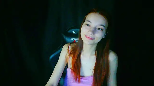 liza  kitty online show from May 2, 6:02 pm