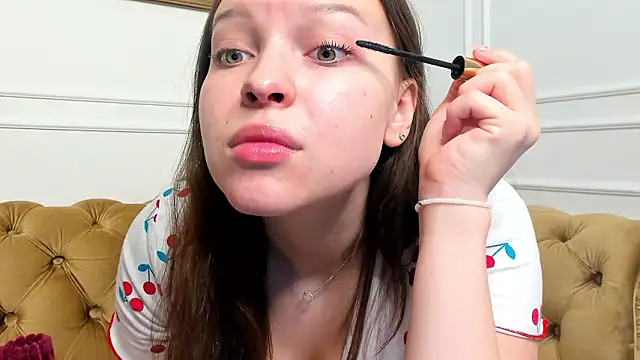 lunahush online show from February 15, 10:28 pm