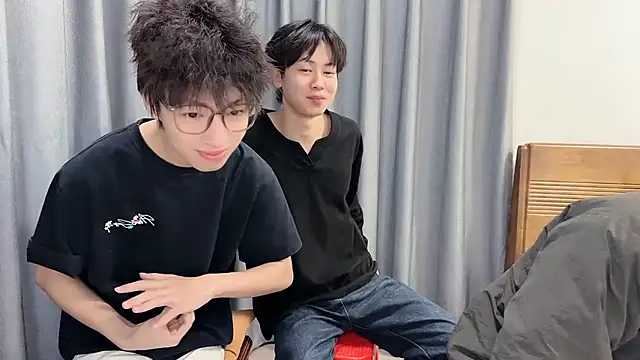 Snapshot of No_1MiaoMiao-Kk chatting on February 1, 11:09 am No 1MiaoMiao-Kk online show from February 1, 11:09 am