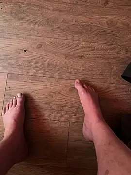 kin-y7 online show from March 7, 3:20 pm