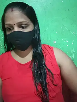 Snapshot of Parul-009 chatting on July 11, 5:32 am Parul-009 online show from July 11, 5:32 am